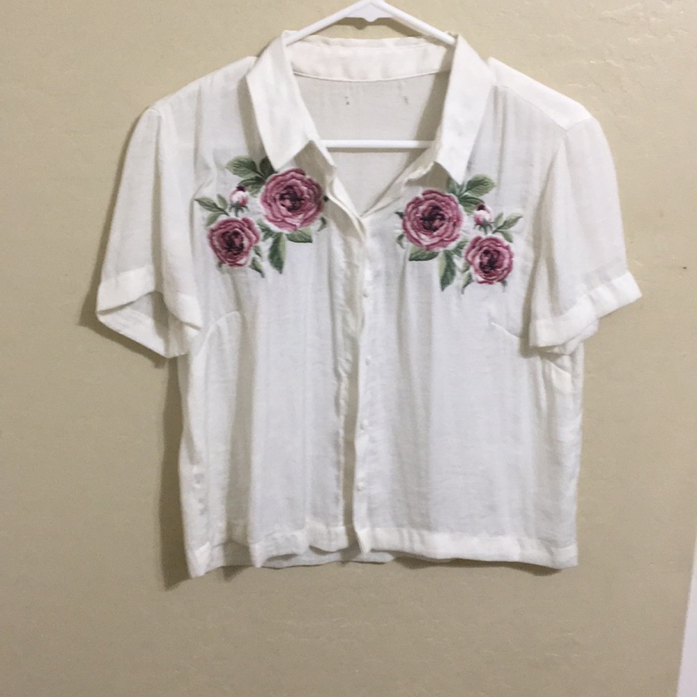 White top from Kendal & Kylie collection